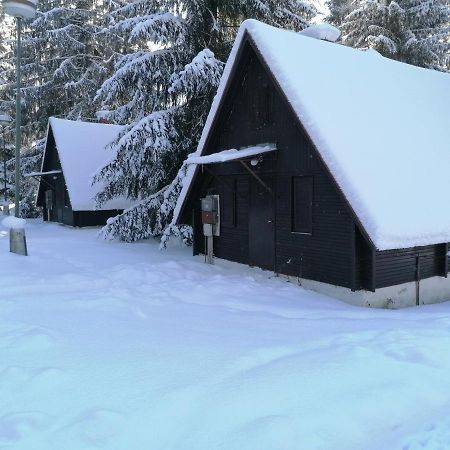 Bungalovy Pri Hoteli Spojar Žiar المظهر الخارجي الصورة